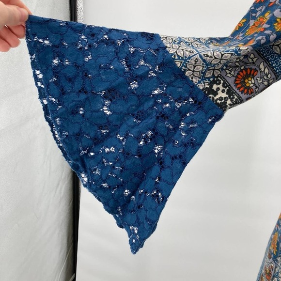 Roommates Boho Flowy Mixed Floral Print Lace Ruffle Bell Sleeve Tops - Picture 5 of 16